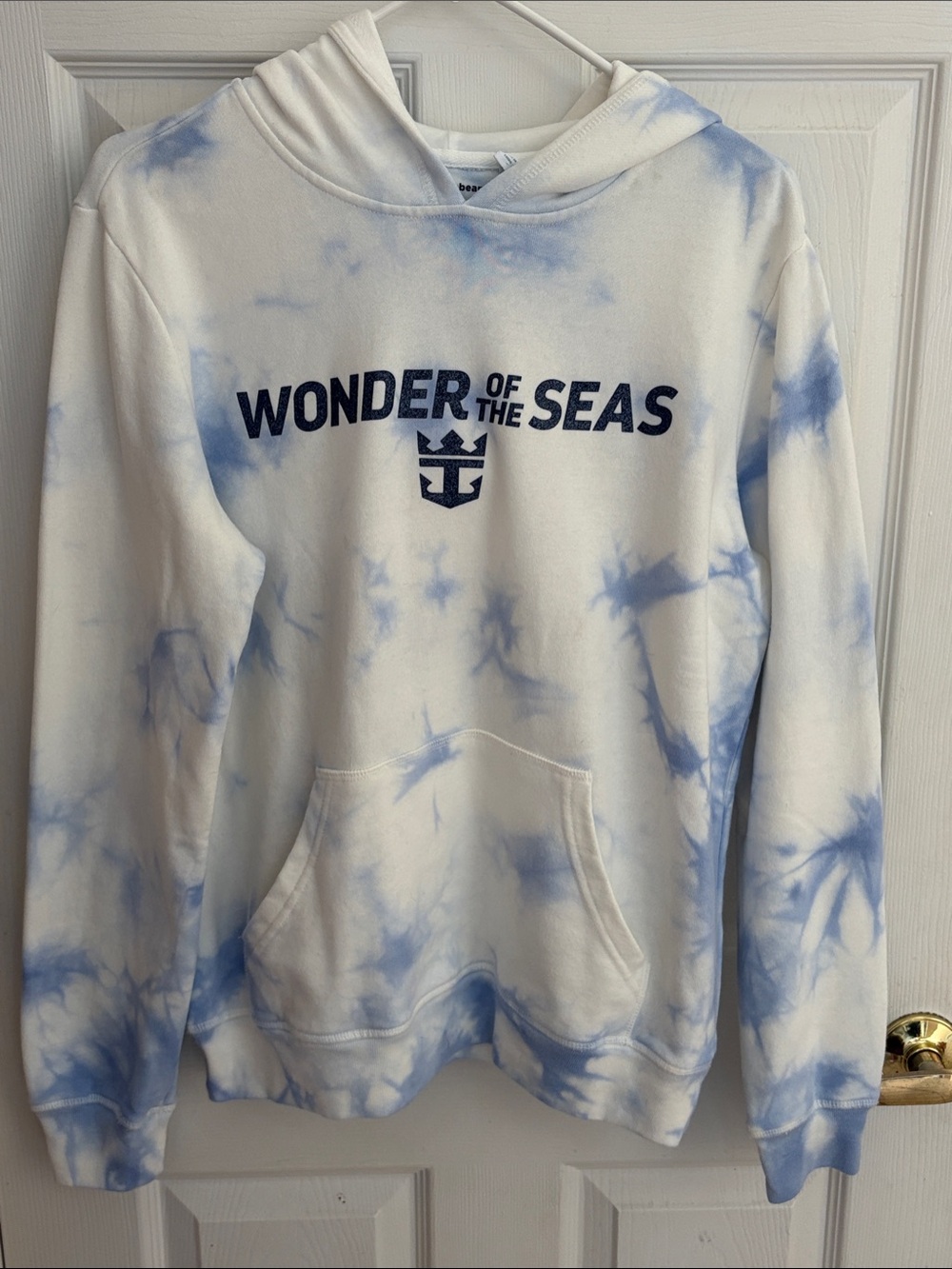 Royal Caribbean cruise Wonder of the Seas blue white tie dye hoodie women’s med.